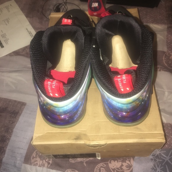 Nike rookie galaxy sole collector sz 10 - Picture 5 of 7